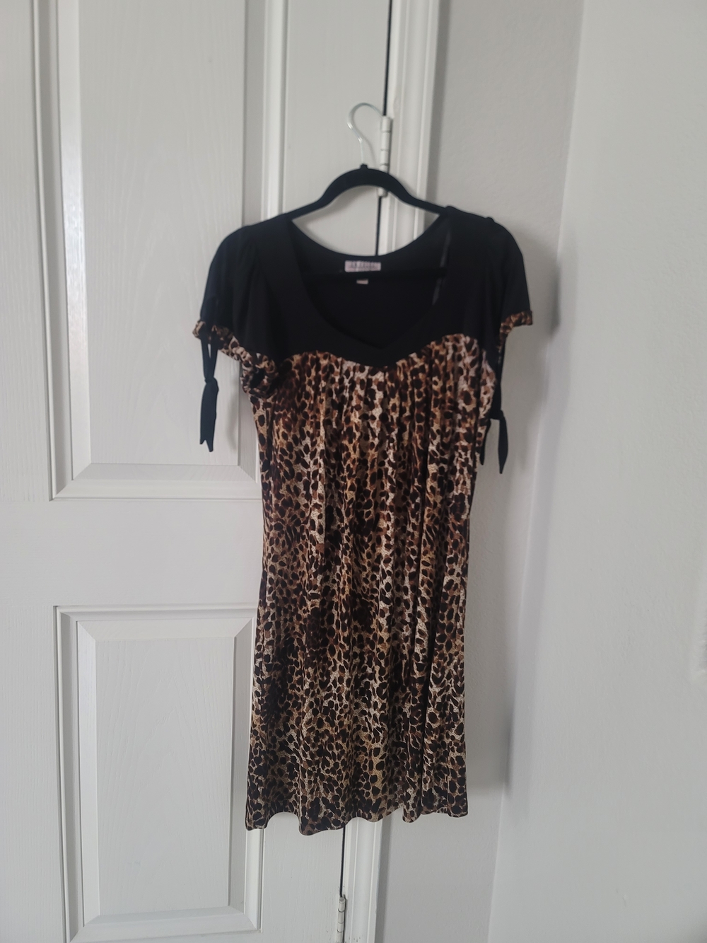 Enfocus Studios Black and Leopard Print Women's Dress